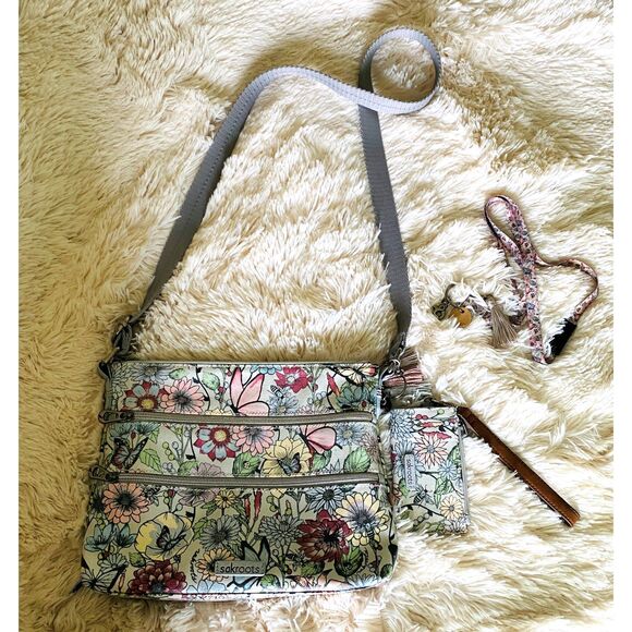 Sakroots Floral Crossbody Bag with ID Lanyard and Bee Keychain Boho Purse - Picture 3 of 15